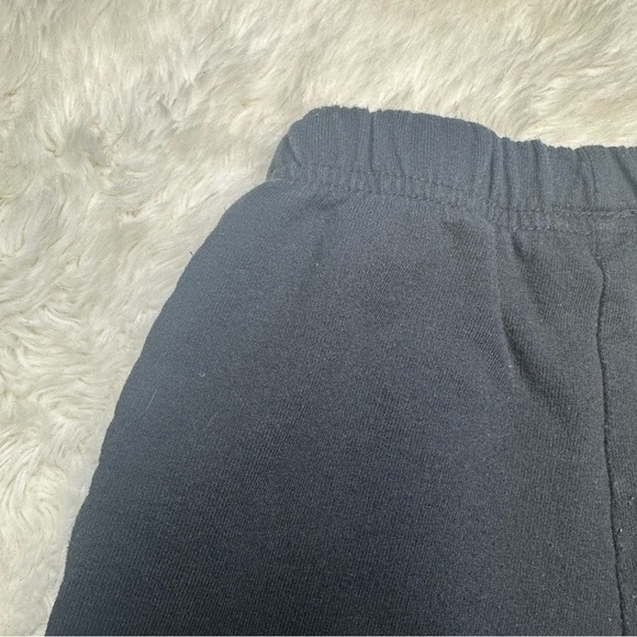 Marvel Spider-Man Shorts Black & Red Size 5 - Picture 15 of 16